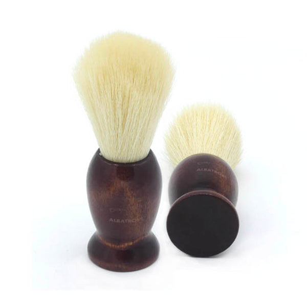 vegan shaving brush with bamboo and nylon bristles